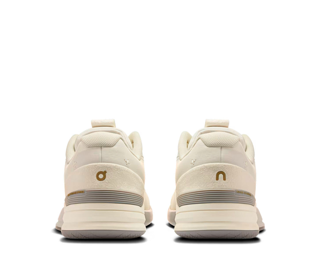 On The Roger Pro Ace Ivory Fog