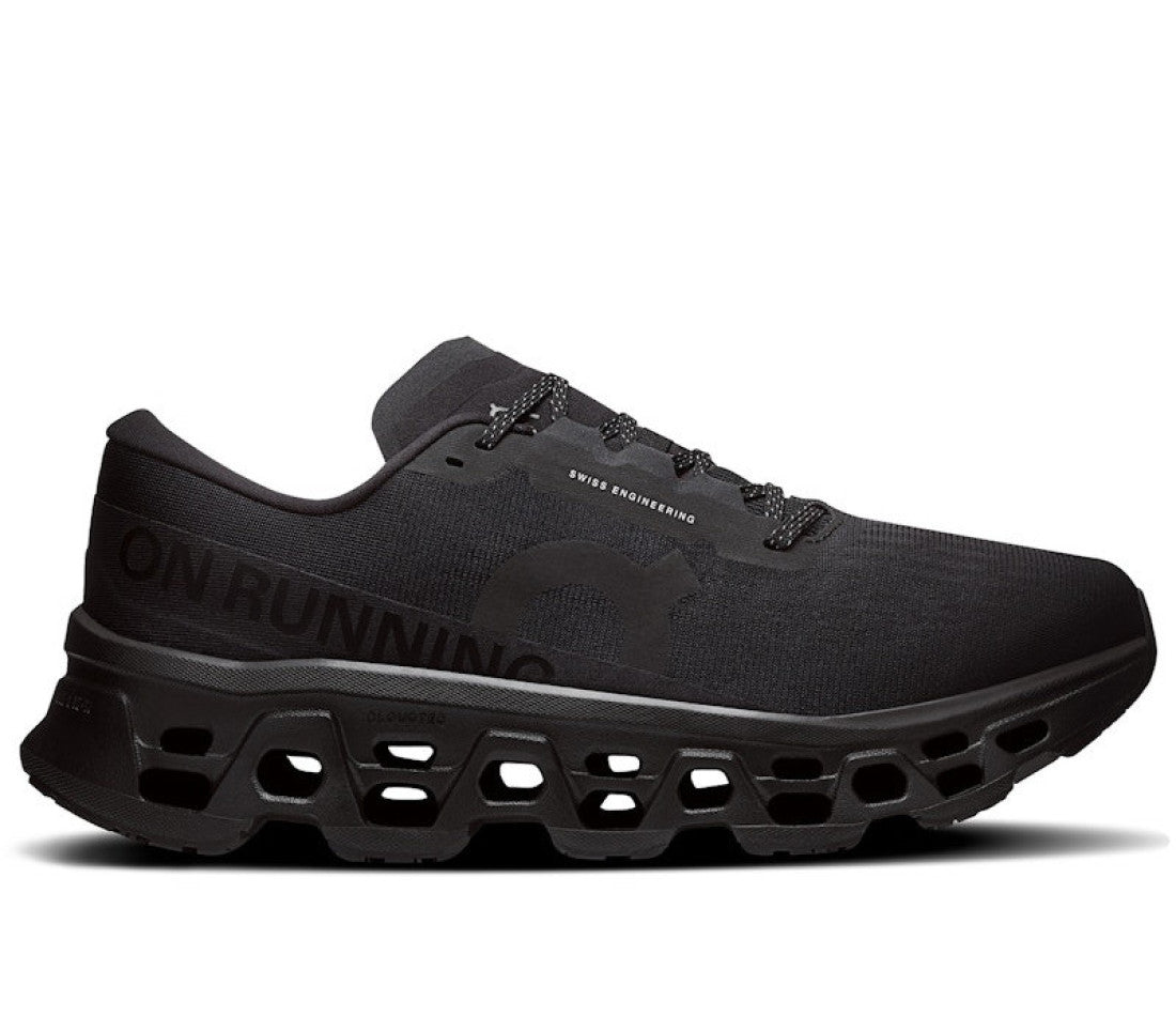 On Cloudmonster 3 "Black"