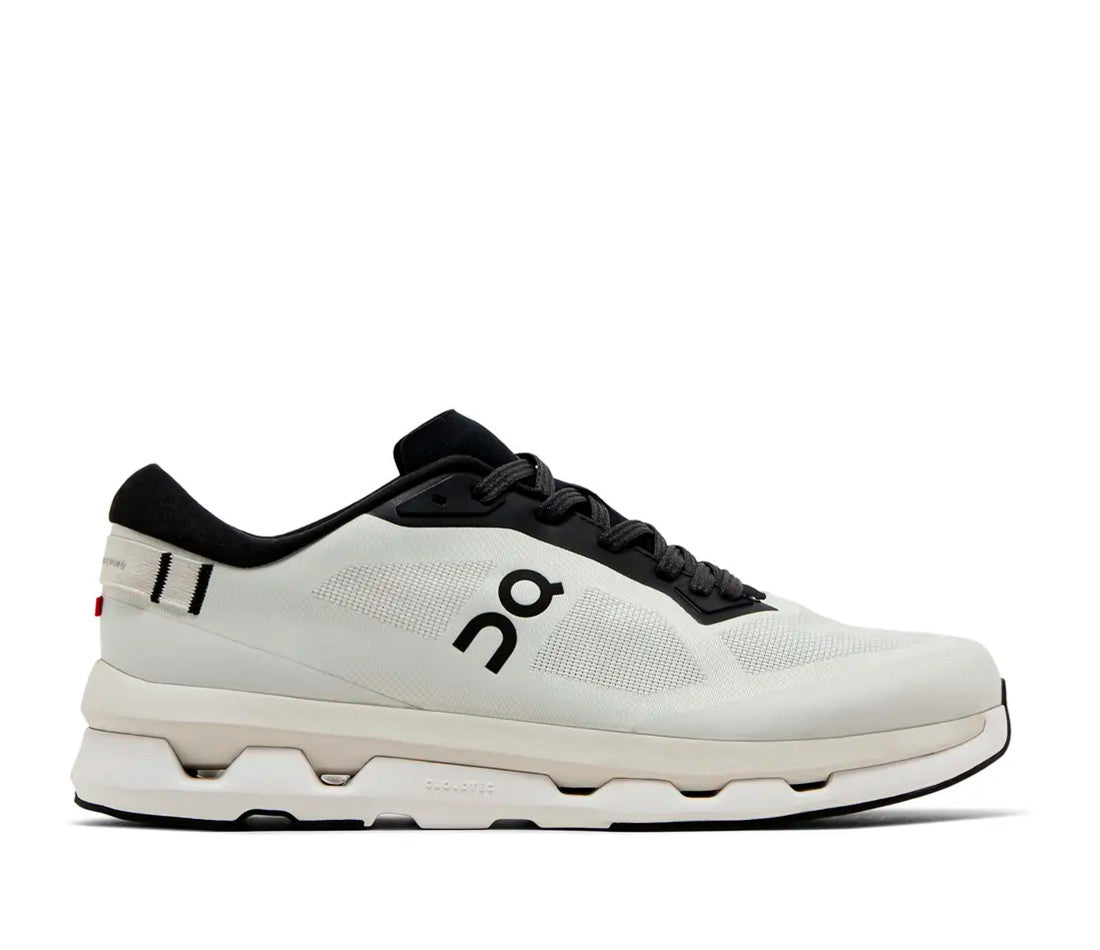 On Running Cloudzone Ice Black